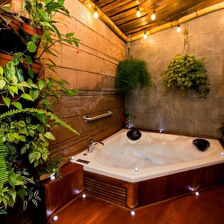 Casa Suculenta ,Monteverde Con Jacuzzi Privado Y Lavanderia Esterno foto