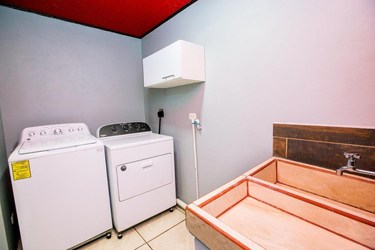 Casa Suculenta ,Monteverde Con Jacuzzi Privado Y Lavanderia Esterno foto